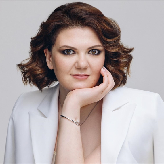 Анна Демешкина